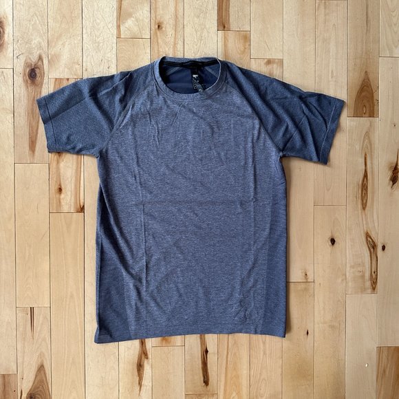 Men's Short Sleeve Athleisure Tee - Picture 1 of 7